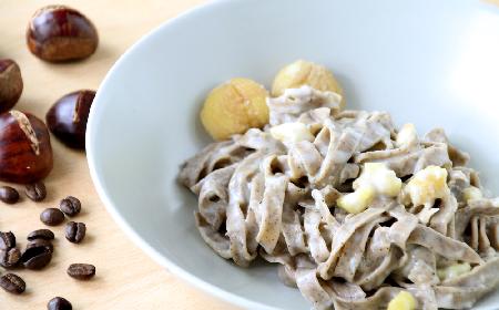 Bezglutenowy makaron z mąki kasztanowej: domowy przepis