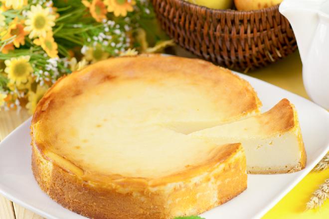 Dietetyczny sernik w 10 minut: bez cukru i bez glutenu